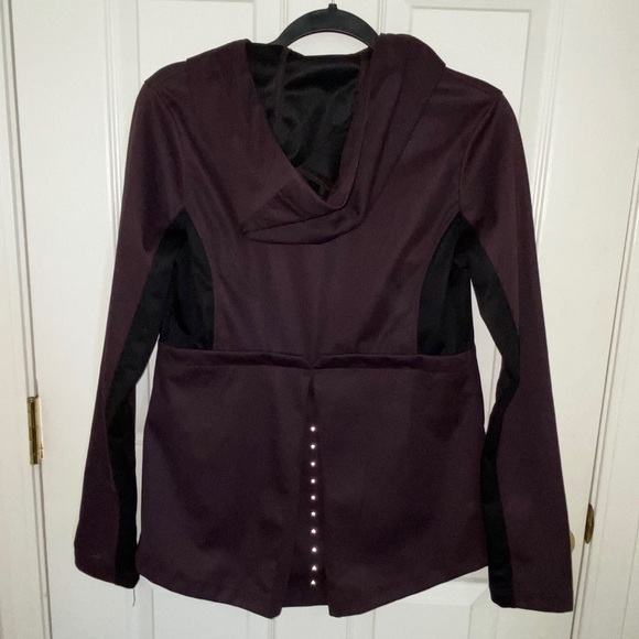 Jacket - Picture 2 of 3